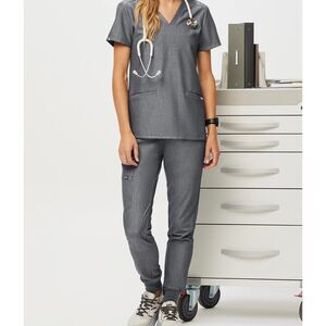 FIGS Scrub Set Small